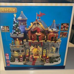 Lemax Santa’s castle gala